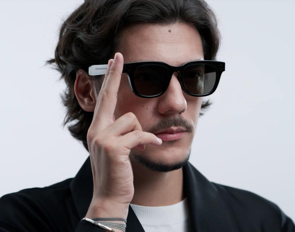 AI眼镜-音频+电至变色款